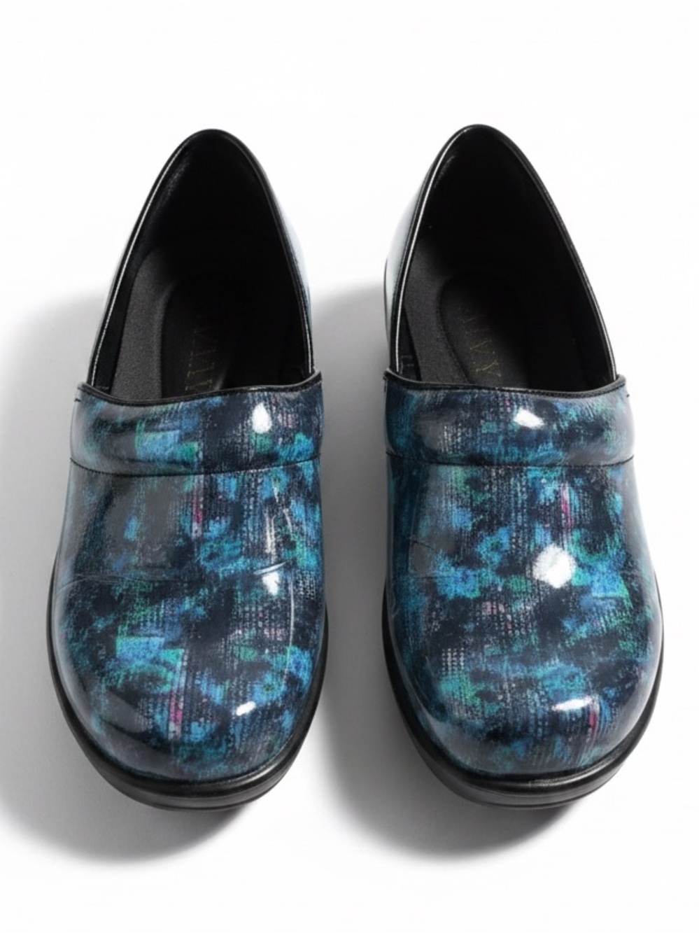 Savvy Slip Resistant Nursing Clogs Blue Abstract Print Work Shoes Size 7.5